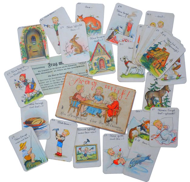 Datei:Kartenspiel Frag mich Karten.jpg