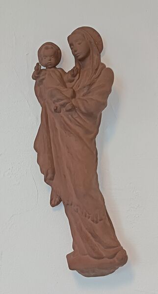 Datei:KarlsruherMajolika 6770 Madonna LFG.jpg