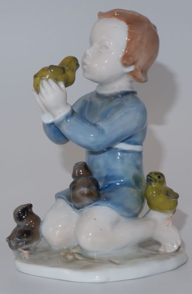 Datei:Rosenthal Kind Küken LFG.jpg